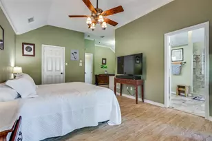 1306 Norfolk Ct, Garland, TX 75044 - Photo 17