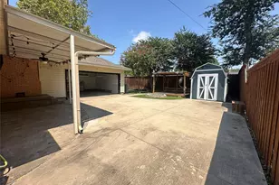 9630 Livenshire Dr, Dallas, TX 75238 - Photo 35