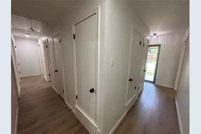 9630 Livenshire Drive, Dallas, TX 75238 - Photo 17