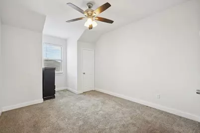 313 Marble Creek Drive, Fort Worth, TX 76131 - Photo 13