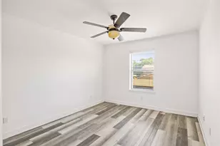 5744 Cedar Creek Dr, Benbrook, TX 76109 - Photo 5