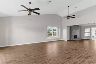 5801 Winell Dr, Garland, TX 75043 - Photo 21