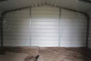 2009 Bluhm Rd, West, TX 76691 - Photo 17