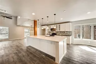 10216 Carry Back Cir, Dallas, TX 75229 - Photo 7