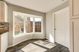 10216 Carry Back Cir, Dallas, TX 75229 - Photo 9