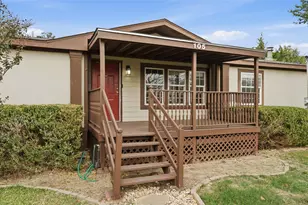 105 Bridle Trail, Hewitt, TX 76643 - Photo 3