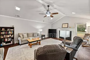 1301 Pinon Dr, Mansfield, TX 76063 - Photo 9