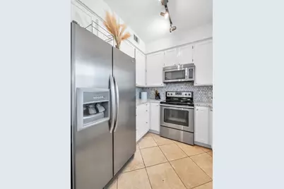 4402 Holland Avenue #103, Dallas, TX 75219 - Photo 9