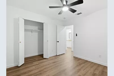 1910 Longmeadow Drive, Arlington, TX 76015 - Photo 23