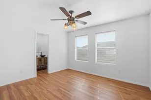 932 Robbins Way, Saginaw, TX 76179 - Photo 23