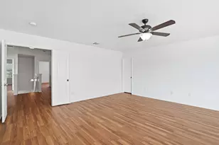 932 Robbins Way, Saginaw, TX 76179 - Photo 19