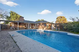 2704 Parkhaven Dr, Plano, TX 75075 - Photo 9