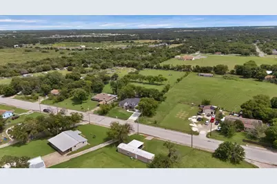 206 Hix Road, Cleburne, TX 76031 - Photo 3