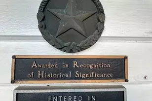 209 N Preston St, Ennis, TX 75119 - Photo 7