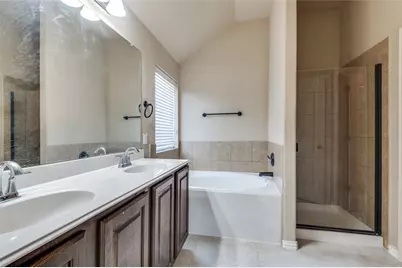1615 Ridgemar Drive, Grand Prairie, TX 75051 - Photo 23