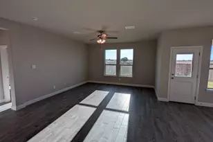 1237 Beltway Ln, Granbury, TX 76048 - Photo 5