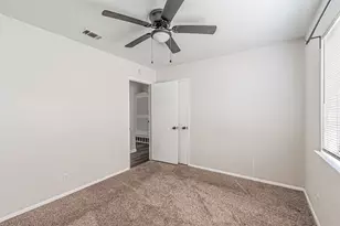 308 Franklin Dr, Euless, TX 76040 - Photo 11