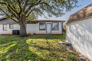 308 Franklin Dr, Euless, TX 76040 - Photo 29