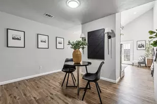 105 Yorkshire Ct, Euless, TX 76040 - Photo 13