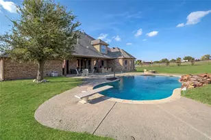 12040 Erin Ln, Fort Worth, TX 76179 - Photo 3