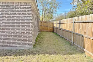 1311 Wright St, Greenville, TX 75401 - Photo 31