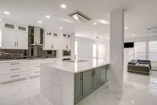 500 Flowering Plum Ln, Fort Worth, TX 76140 - Photo 11