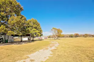 11661 Dane Rd, Pilot Point, TX 76258 - Photo 3