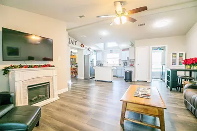 11661 Dane Road, Pilot Point, TX 76258 - Photo 15