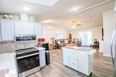 11661 Dane Road, Pilot Point, TX 76258 - Photo 13