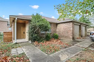 722 Prairie Creek Dr, Princeton, TX 75407 - Photo 1