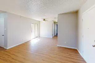 722 Prairie Creek Dr, Princeton, TX 75407 - Photo 5