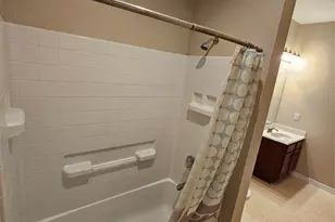 605 Snowy Orchid Ln, DeSoto, TX 75115 - Photo 19