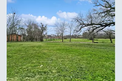 610 Myers Street, Terrell, TX 75160 - Photo 3