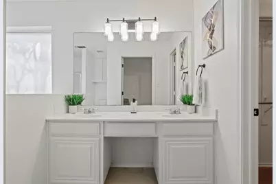 401 Barbara Jean Lane, Burleson, TX 76028 - Photo 19