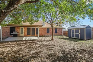 401 Barbara Jean Ln, Burleson, TX 76028 - Photo 27