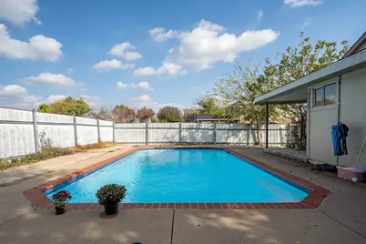 9319 Rutherglen Drive, Dallas, TX 75227 - Photo 17