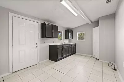 1106 S 15th Street, Waco, TX 76706 - Photo 5