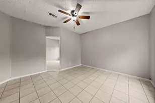 1106 S 15th St, Waco, TX 76706 - Photo 3