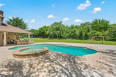 1817 Broken Bend Drive, Westlake, TX 76262 - Photo 33