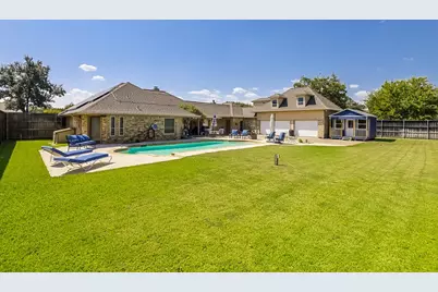 813 Shady Creek Drive, Kennedale, TX 76060 - Photo 33