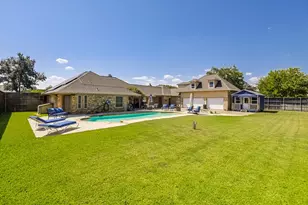 813 Shady Creek Dr, Kennedale, TX 76060 - Photo 33