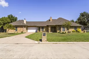 813 Shady Creek Dr, Kennedale, TX 76060 - Photo 39