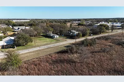 214 Pearson Lane, Azle, TX 76020 - Photo 3