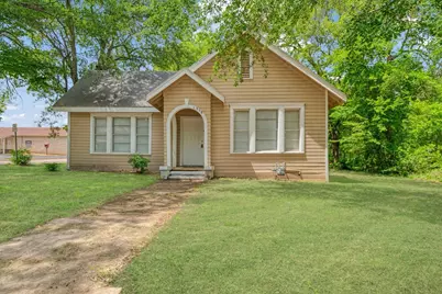 1358 Bonham, Paris, TX 75460 - Photo 1
