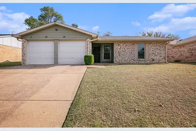 1417 Warren Lane, Fort Worth, TX 76112 - Photo 1