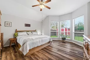 304 Briar Cove Cir, Red Oak, TX 75154 - Photo 25