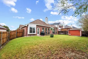 304 Briar Cove Cir, Red Oak, TX 75154 - Photo 3