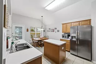 304 Briar Cove Cir, Red Oak, TX 75154 - Photo 9