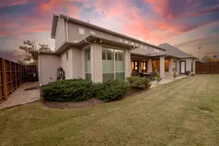 3012 Mulholland St, Highland Village, TX 75077 - Photo 11