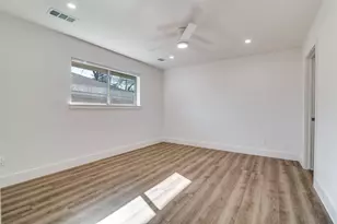 4727 Ashbrook Rd, Dallas, TX 75227 - Photo 23